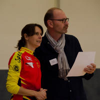 2015-11-08 12-42-25